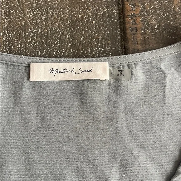 Going Out Top Bundle - Picture 3 of 8